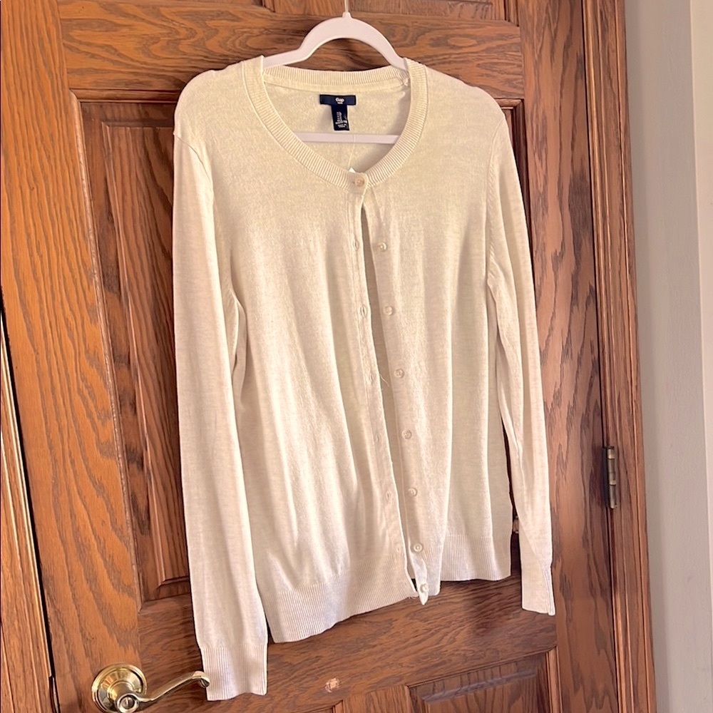 Gap Button Down Large Sweater NWT